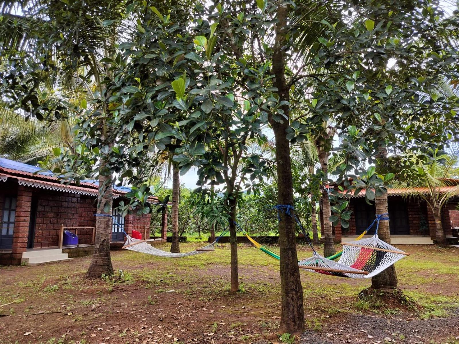 Saka Kadams Home Stay Guhāgar Exterior foto